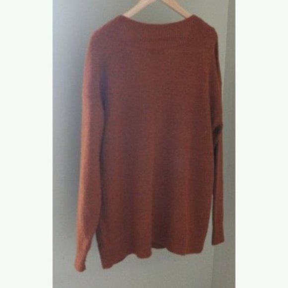 Ava & Viv Rust V-Neck Sweater - Picture 5 of 8